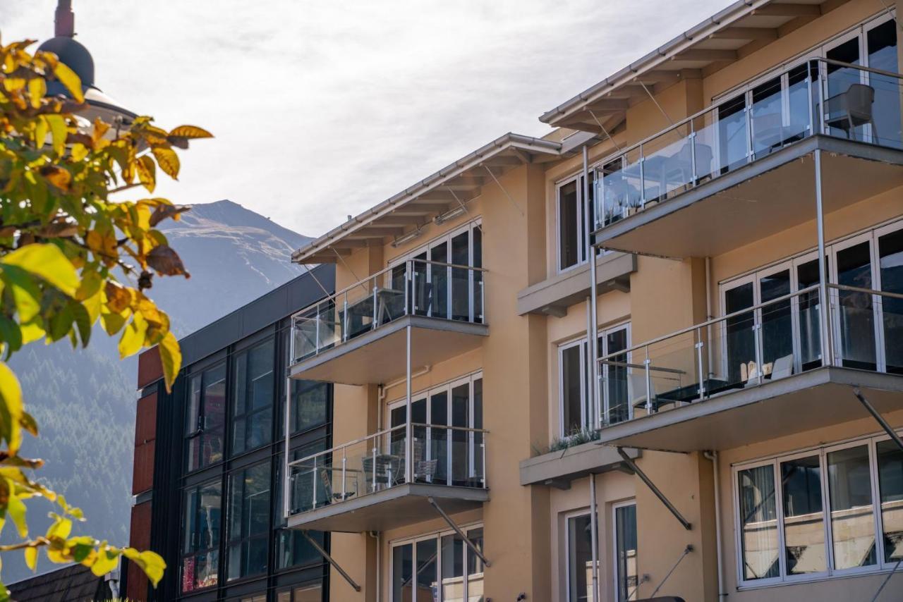 The Village Green Apartment Distretto di Distretto di Queenstown Esterno foto